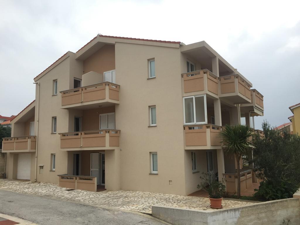 Apartments Marija โนวาลยา ภายนอก รูปภาพ