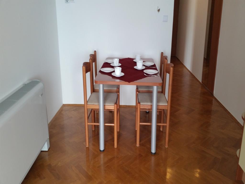 Apartments Marija โนวาลยา ภายนอก รูปภาพ