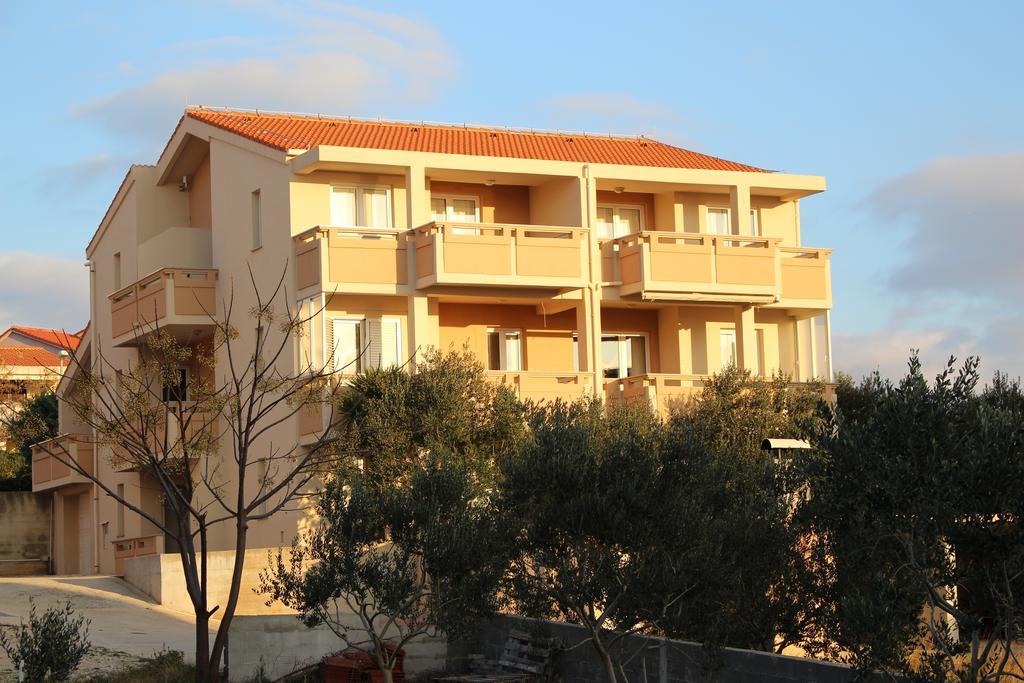 Apartments Marija โนวาลยา ภายนอก รูปภาพ