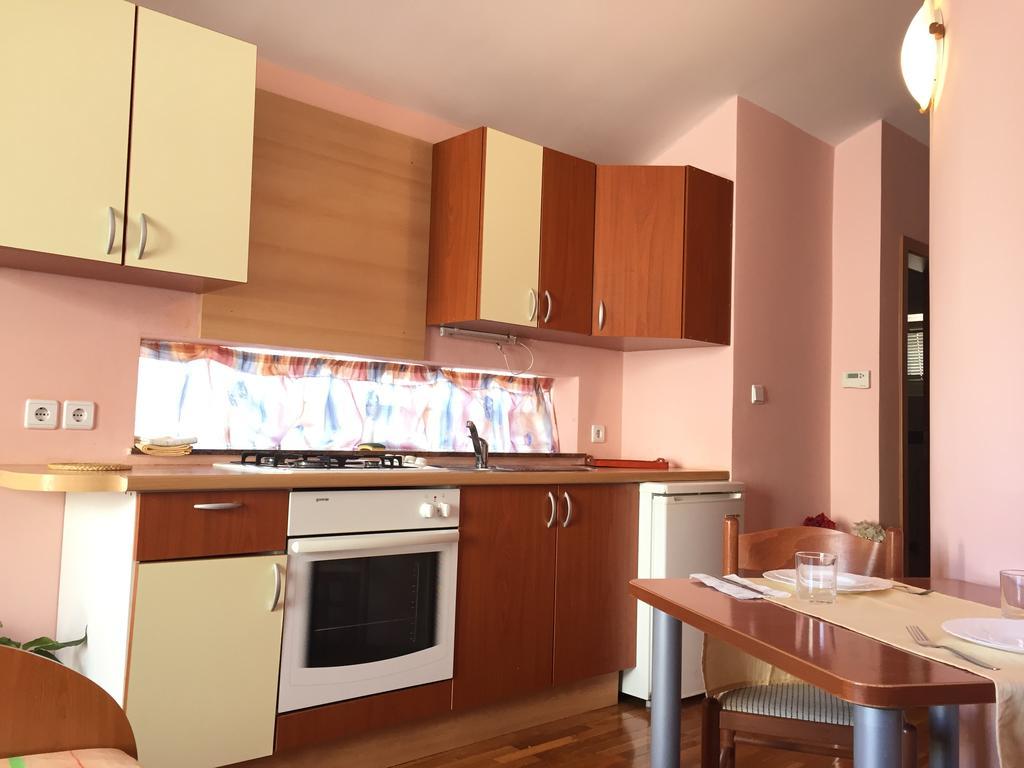 Apartments Marija โนวาลยา ภายนอก รูปภาพ